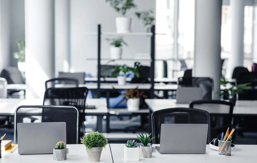 6 things you should consider when choosing an office space.